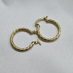 ARETES ARRACADAS LABRADAS 14K 2.1 GR (NUEVO)