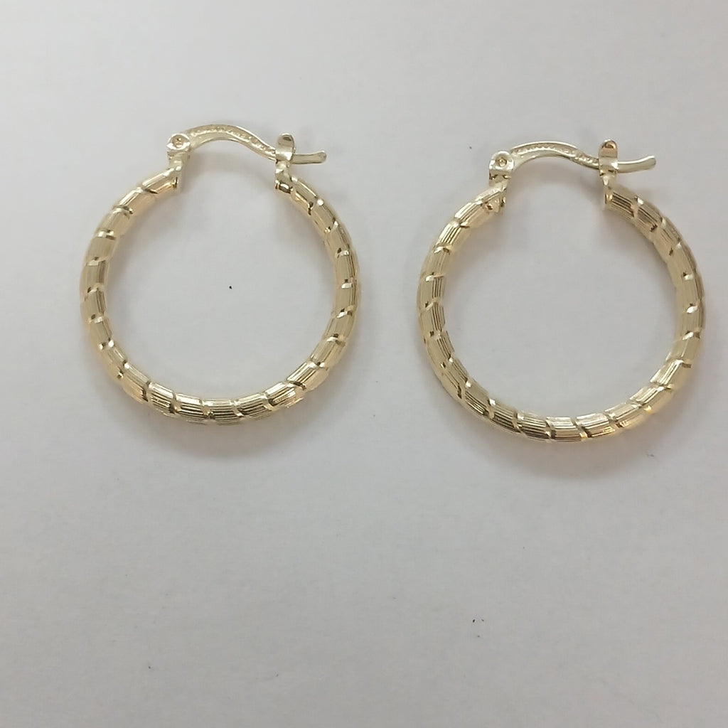 ARETES ARRACADAS LABRADAS 14K 3.2 GR (NUEVO)