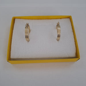 ARETES ARRACADA LABRADA 10K 1.9 GR (NUEVO)