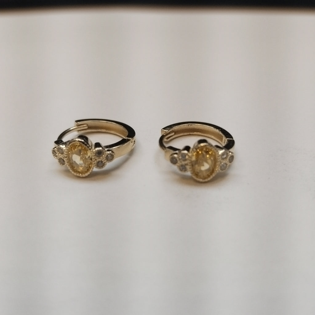 ARETES ARRACADAS CON CIRCONIAS Y PDRAS COL 14K 3.3 GR (NUEVO)