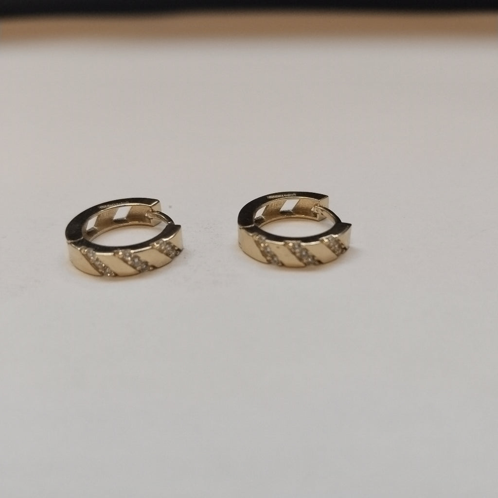 ARETES HUGGIES CON CIRCONIAS 14K 2.2 GR (NUEVO)