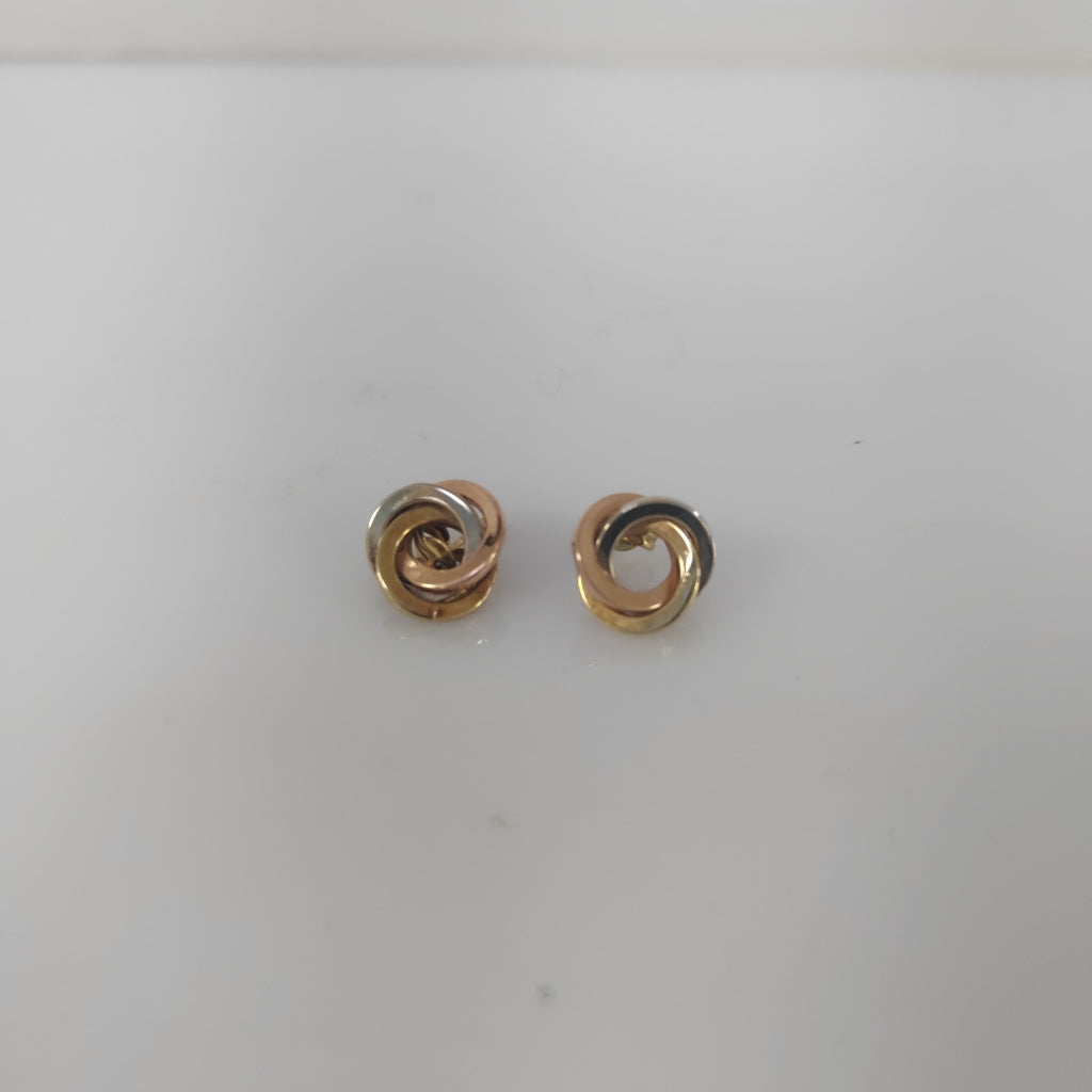 ARETES PAR ORO 14 K 1.2 GRMS (SEMINUEVO)