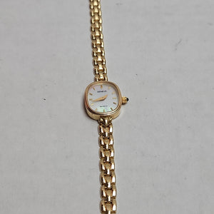 RELOJ CAJA Y PULSO ORO ORO 14 K 13.8 GRMS (SEMINUEVO)