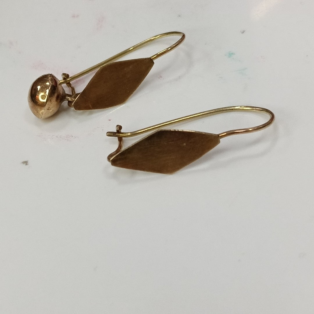ARETES PAR ORO 8 K 1.6 GRMS (SEMINUEVO)