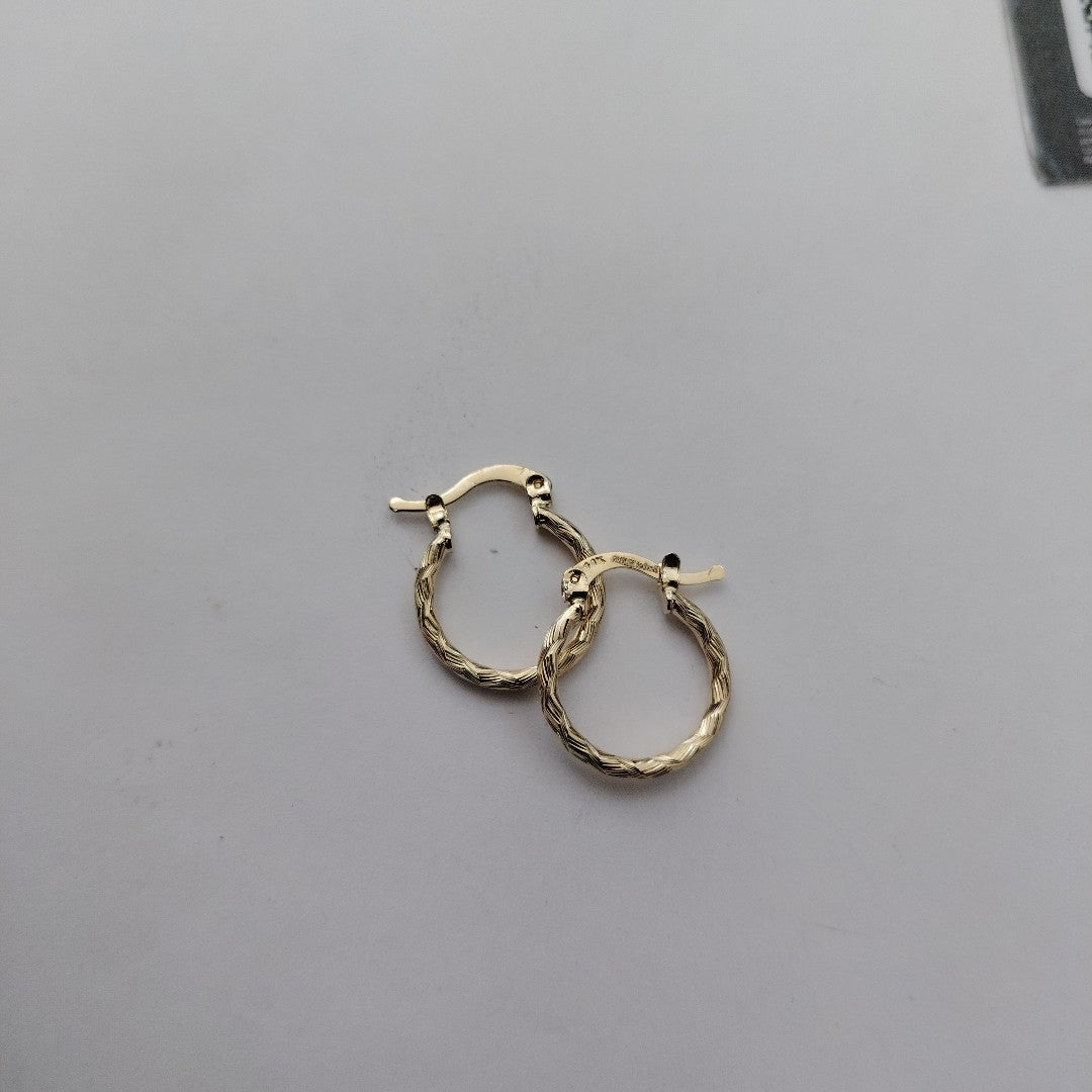 ARETES ARRACADAS TRENZADAS 14K 18 1.6 GR (NUEVO)