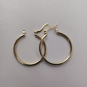 ARETES TEJIDO ARRACADAS LISAS 14K 1.5 GR (NUEVO)
