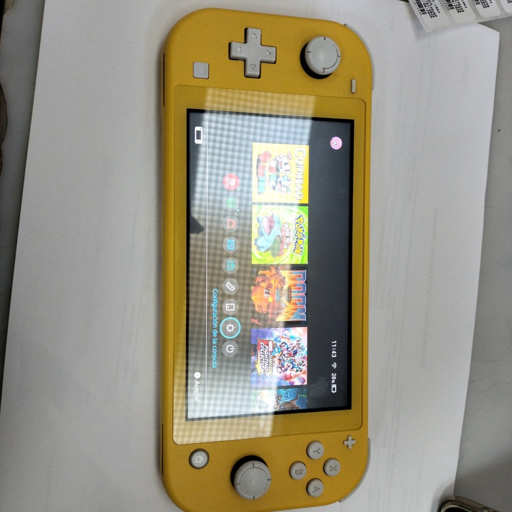 CONSOLA DE VIDEOJUEGO NINTENDO SWITCH LITE 32 GB (SEMINUEVO)
