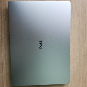 LAPTOP DELL PRO 13 PLUS PB13250 (2026) 512 GB SSD 16 GB RAM (SEMINUEVO)