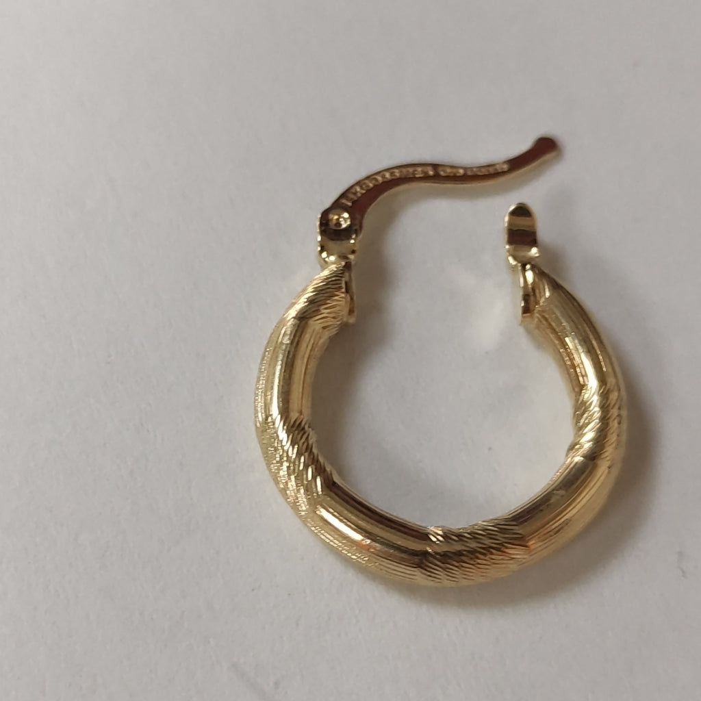 ARETES TEJIDO ARRACADAS CON DISEÑO 14K 2.6 GR (NUEVO)