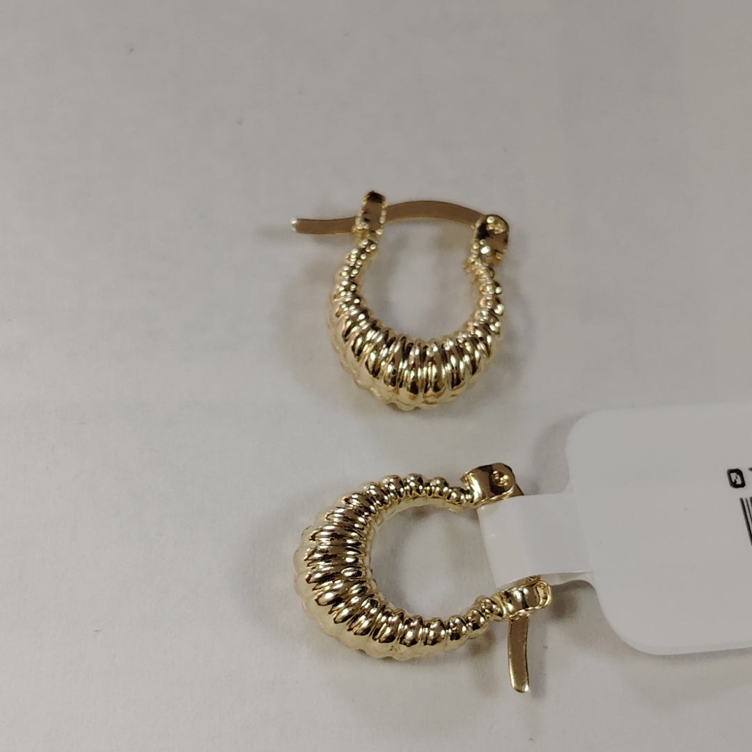 ARETES ARRACADA ESTRIADAS 14K 1.1 GR (NUEVO)