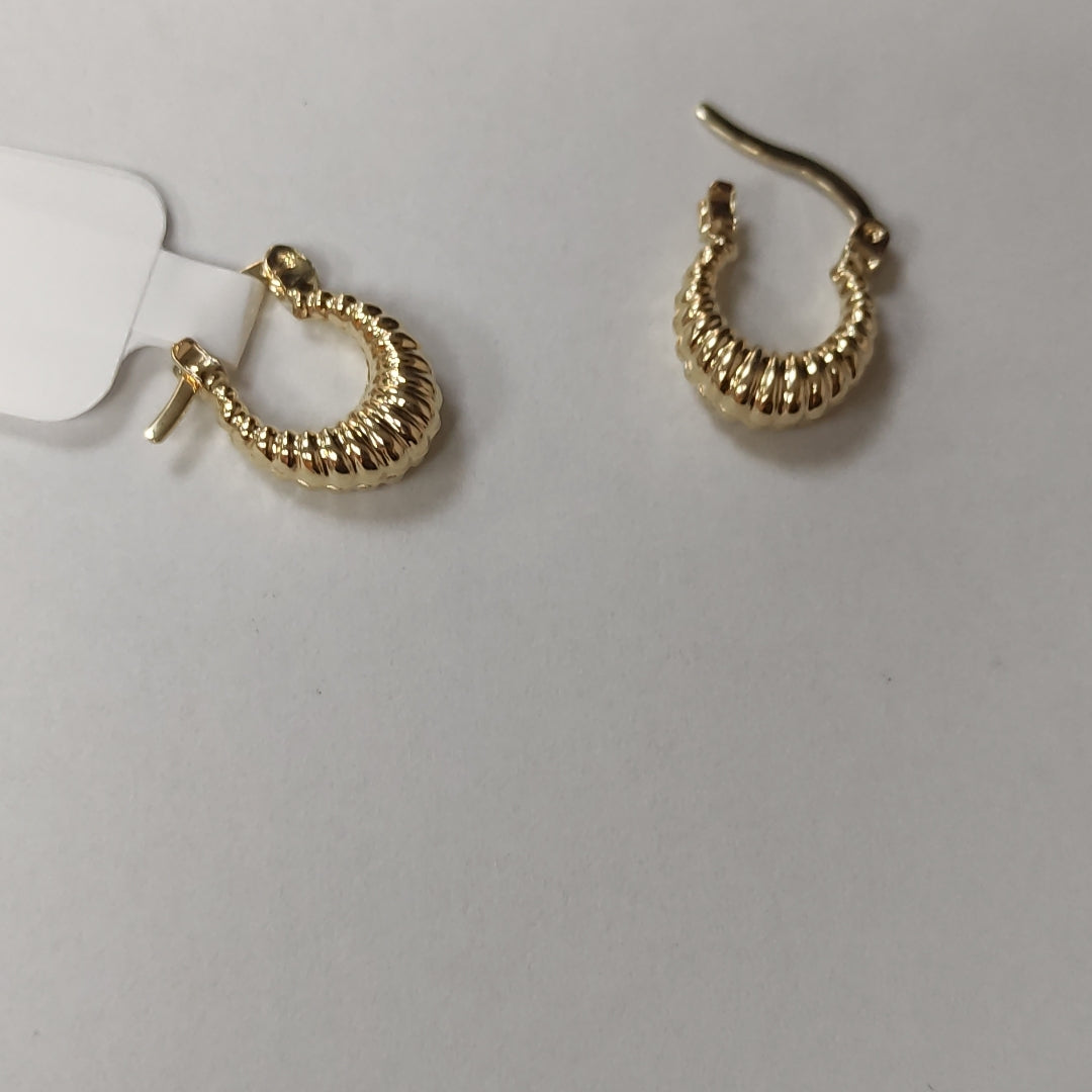 ARETES ARRACADA ESTRIADAS 14K 1.1 GR (NUEVO)