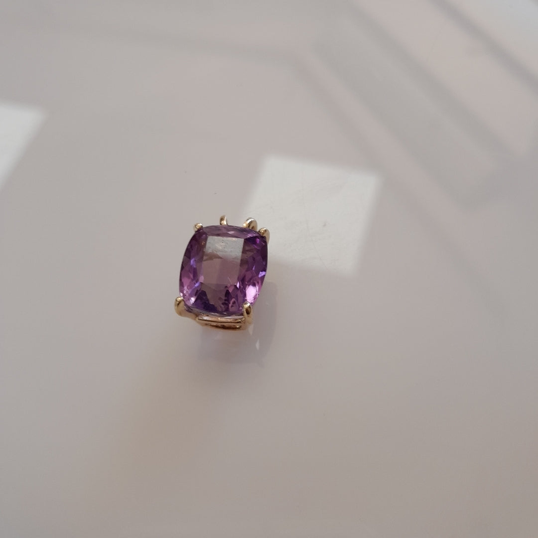 DIJE ORO 14 K 4.6 GRMS (SEMINUEVO)
