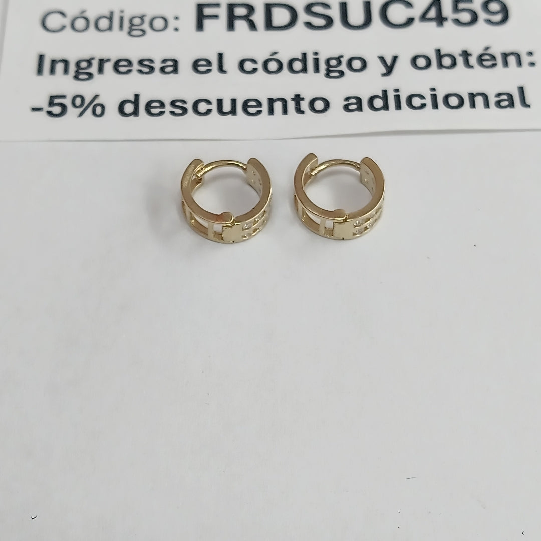 ARETES HUGGIES C CIRCONIAS 14K 1.8 GR (NUEVO)