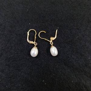 ARETES C PERLAS SINTETICAS 10K 2.2 GR (NUEVO)