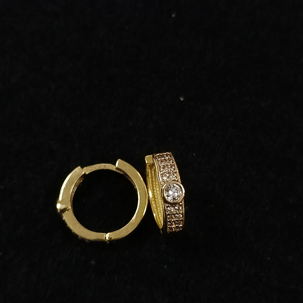 ARETES ARRACADAS C CIRCONIAS 10K 2.6 GR (NUEVO)