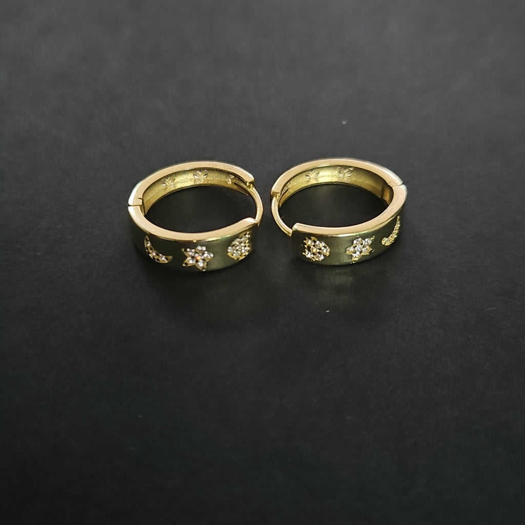 ARETES TEJIDO HUGGIES CON CIRCONIAS 14K 3 GR (NUEVO)