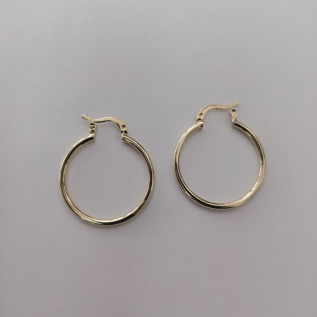 ARETES TEJIDO ARRACADAS LISAS 14K 1.5 GR (NUEVO)