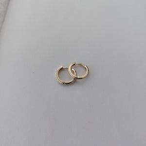 ARETES ARRACADAS LISAS 10K 1.2 GR (NUEVO)