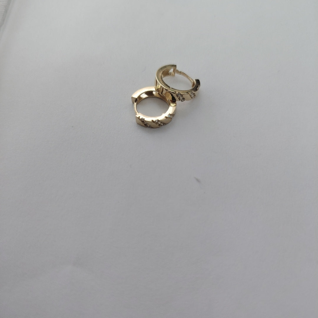 ARETES HUGGIES CON CIRCONIAS 14K 2.2 GR (NUEVO)