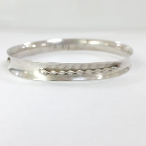 PULSERA RIGIDA PLATA 7,90 GRMS (SEMINUEVO)