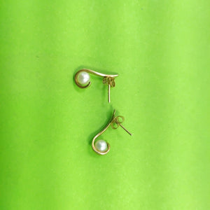 BROQUELES PAR ORO 14 K 1.4 GRMS (SEMINUEVO)
