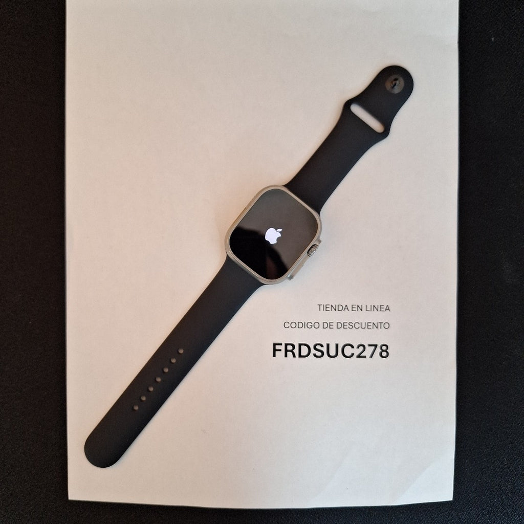 SMARTWATCH APPLE ULTRA TITANIO A2622 49 MM GPS + CELULAR (SEMINUEVO)