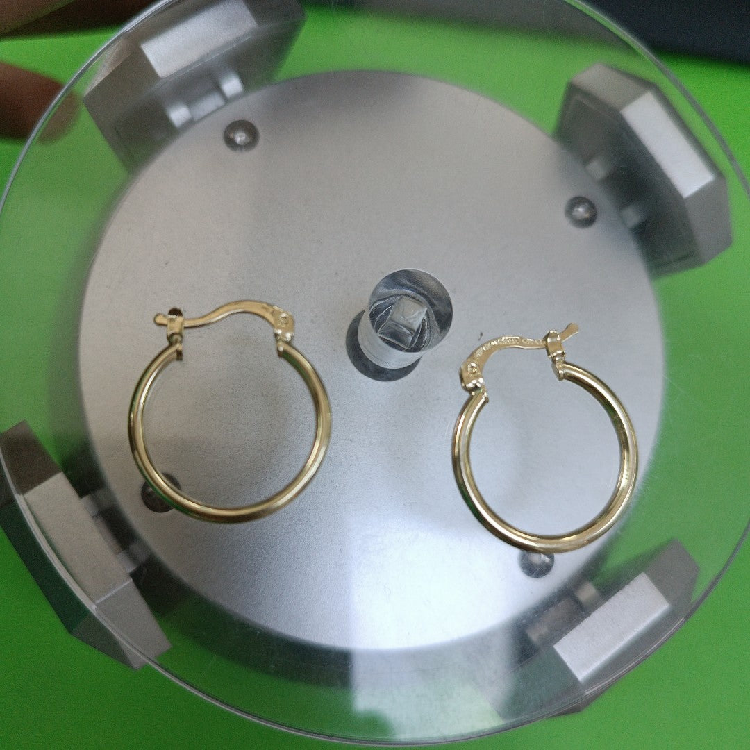 ARETES TEJIDO ARRACADAS LISAS 14K 1.2 GR (NUEVO)