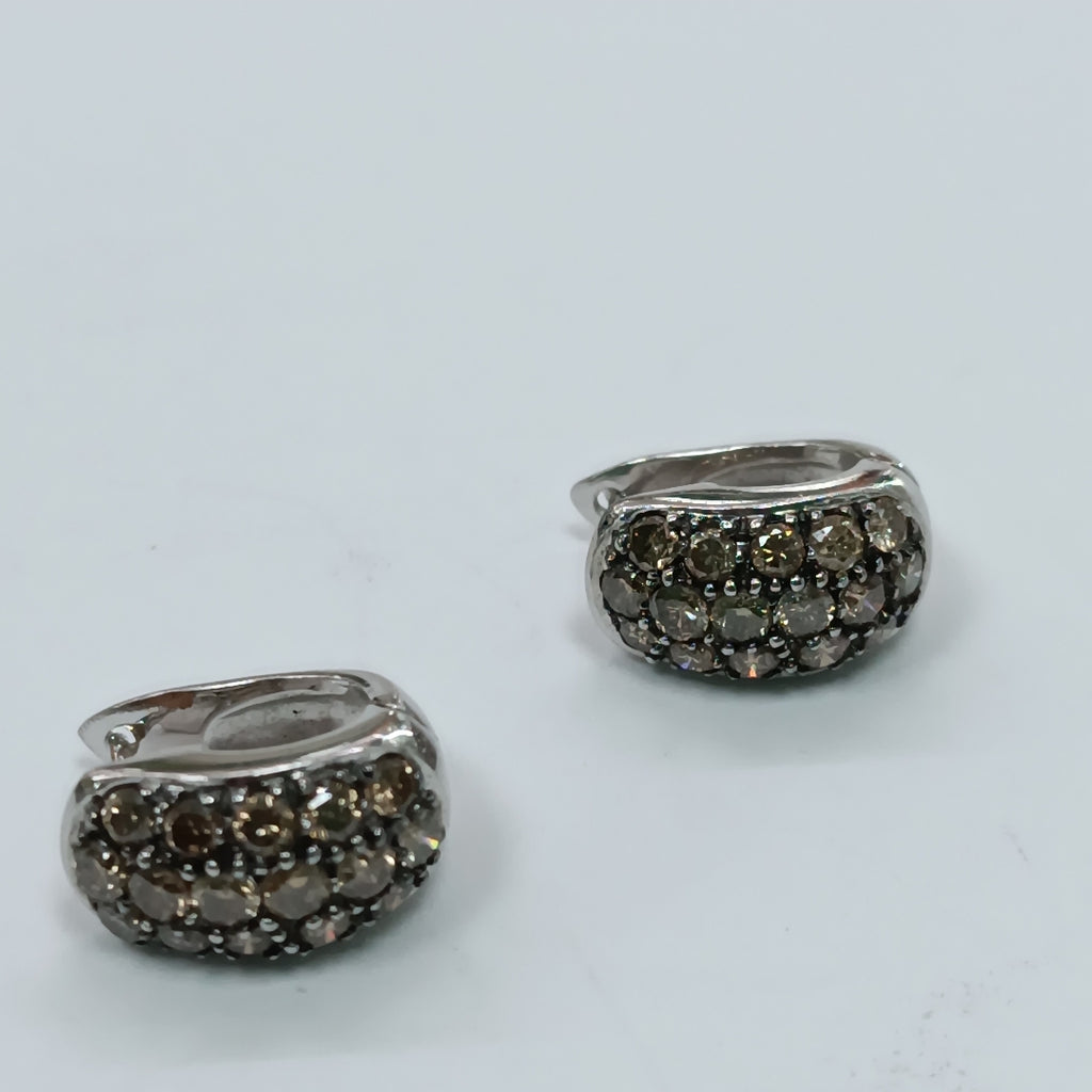 ARETES PAR ORO BLANCO 14 K 7,00 GRMS (SEMINUEVO)