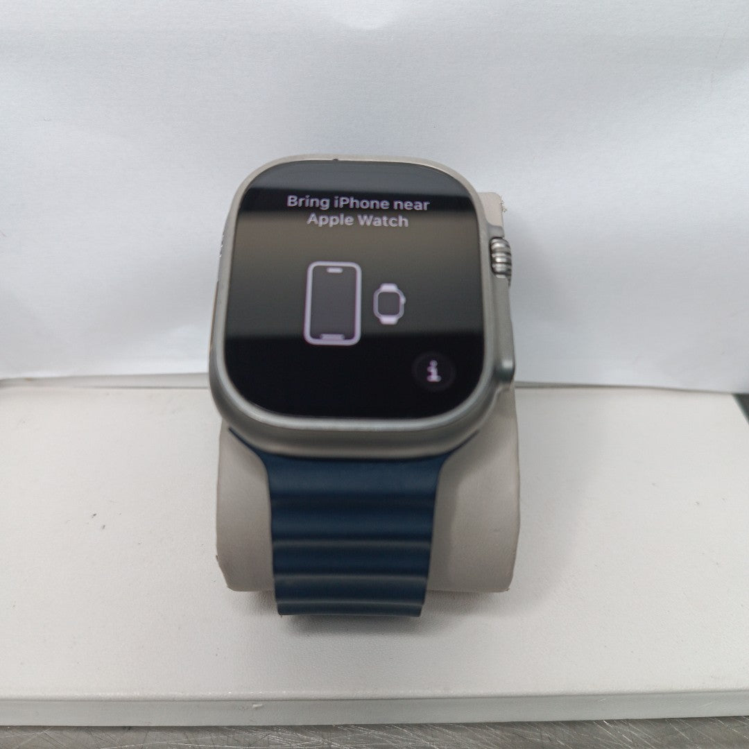 SMARTWATCH APPLE ULTRA 2 TITANIO A2986 49 MM GPS + CELULAR (SEMINUEVO)
