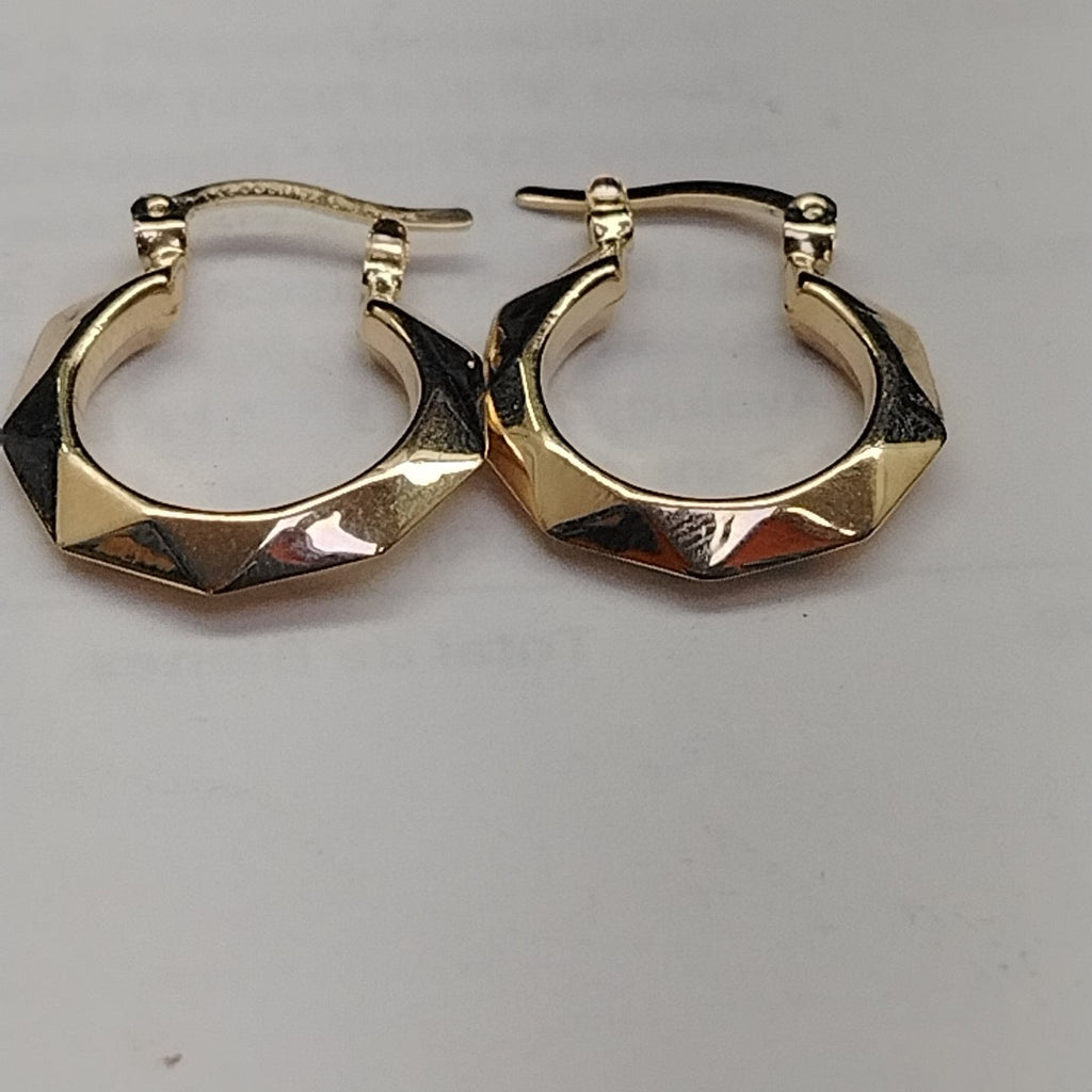 ARETES TEJIDO ARRACADAS FACETADAS 14K 1.8 GR (NUEVO)