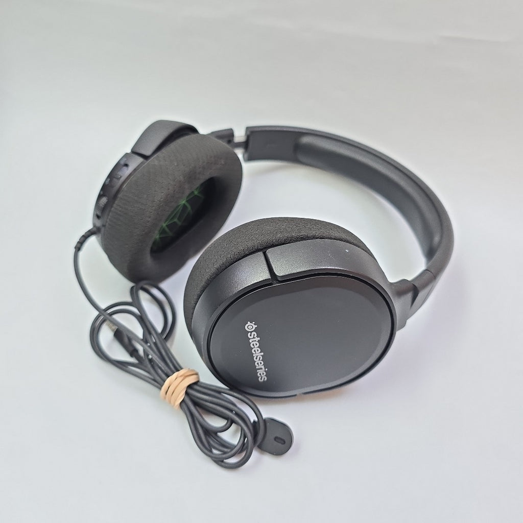 AUDIFONOS STEELSERIES ARCTIS 1  HS-00020 ALAMBRICO OVER EAR (SEMINUEVO)