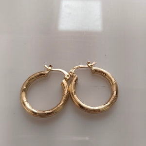 ARETES ARRACADAS 14K 2.7 GR (NUEVO)
