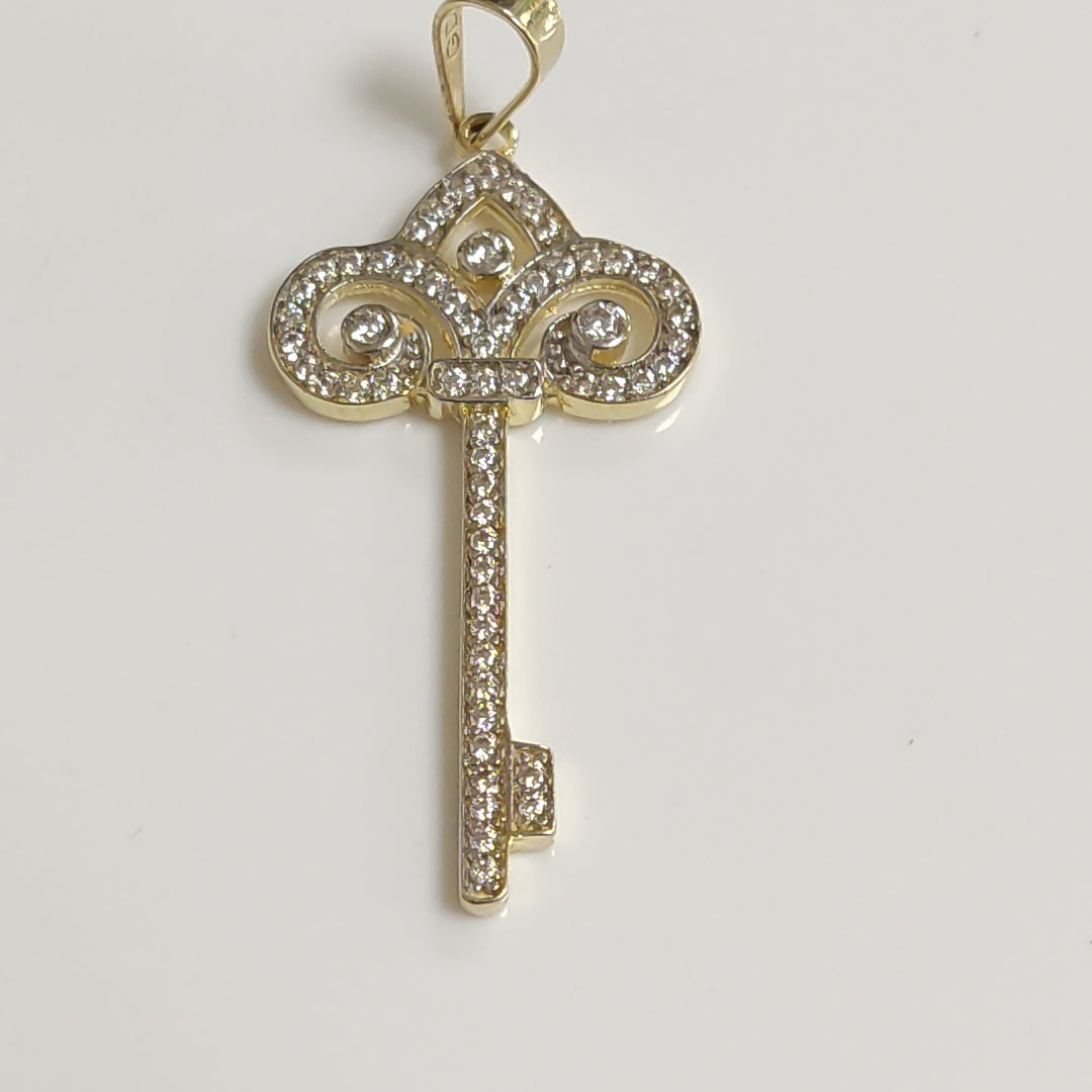DIJE LLAVE C CIRCONIAS 14K 1.6 GR (NUEVO)