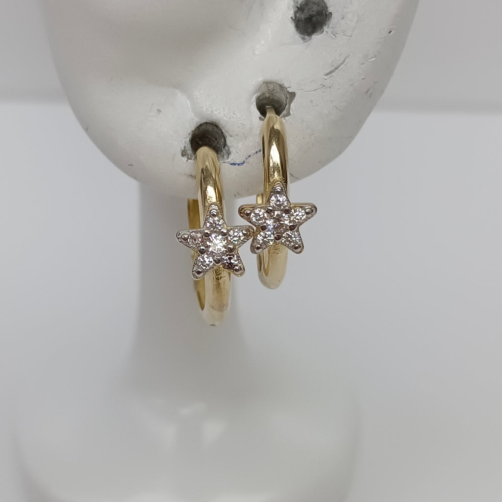 ARETES ARRACADAS FIG ESTRELLA CIRCONIAS 10K 1.6 GR (NUEVO)