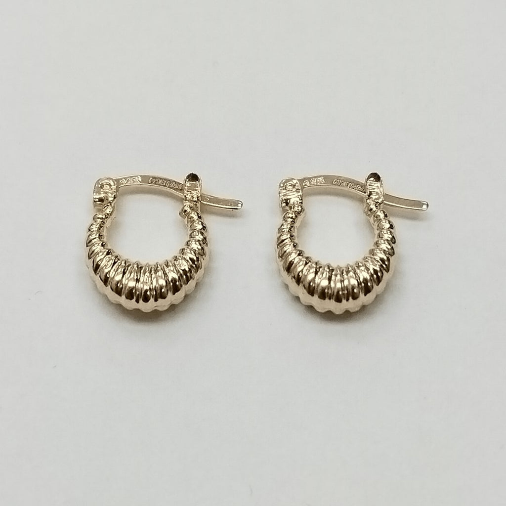ARETES ARRACADA ESTRIADAS 14K 1.1 GR (NUEVO)