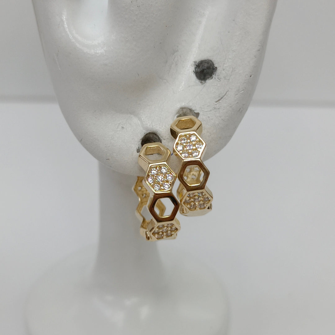 ARETES HUGGIES HEXAGONALES C CIRCONIAS 14K 2.7 GR (NUEVO)
