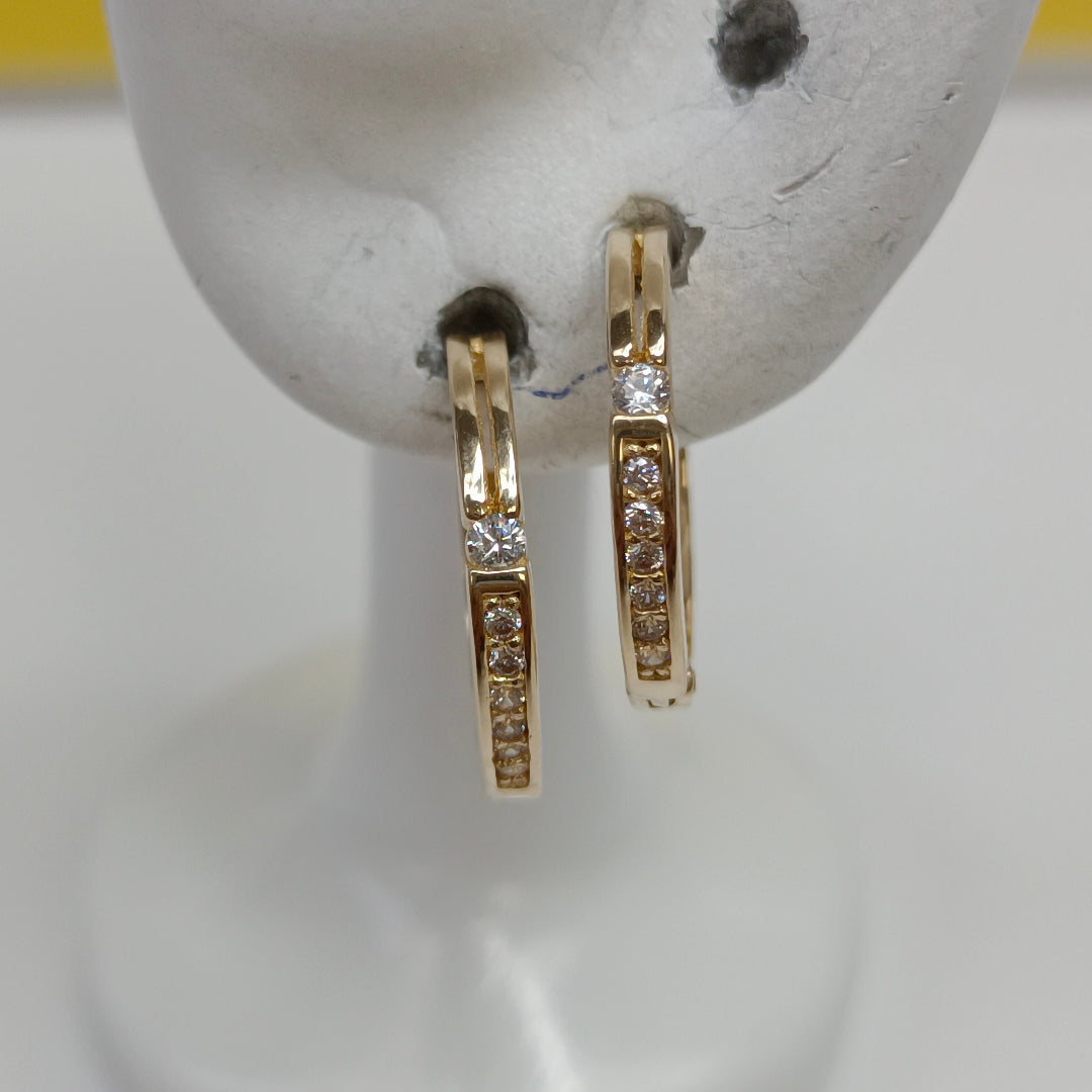 ARETES ARRACADAS C CIRCONIAS 14K 2.3 GR (NUEVO)