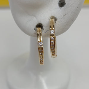 ARETES ARRACADAS C CIRCONIAS 14K 2.3 GR (NUEVO)