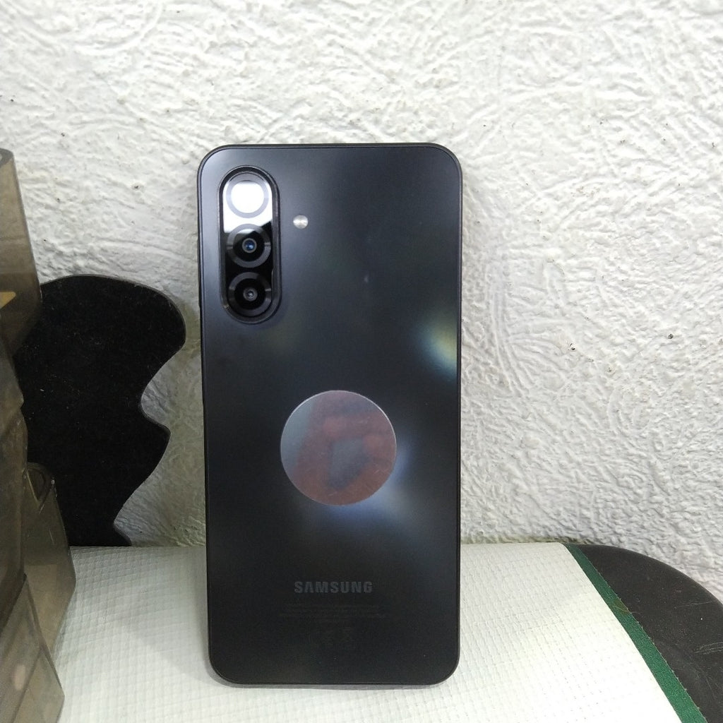 CELULAR SAMSUNG GALAXY A17 SM-A175F (2025) 128 GB 4 GB RAM (SEMINUEVO)