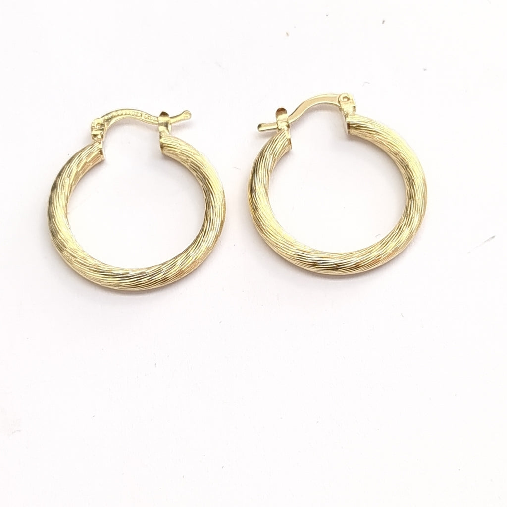 ARETES TEJIDO ARRACADAS ASTRIADAS 14K 2.8 GR (NUEVO)