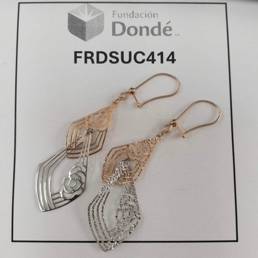ARETES PAR ORO, ORO BLANCO 14 K 2.2 GRMS (SEMINUEVO)