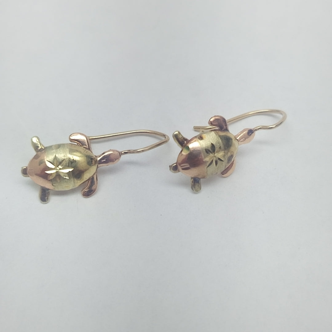 ARETES PAR ORO, ORO COMBINADO 10 K 1.6 GRMS (SEMINUEVO)