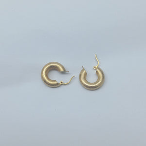 ARRACADAS PAR ORO 14 K 2.4 GRMS (SEMINUEVO)