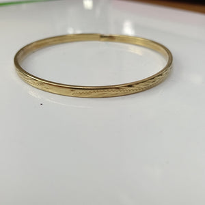 PULSERA RIGIDA ORO 10 K 5,00 GRMS (SEMINUEVO)