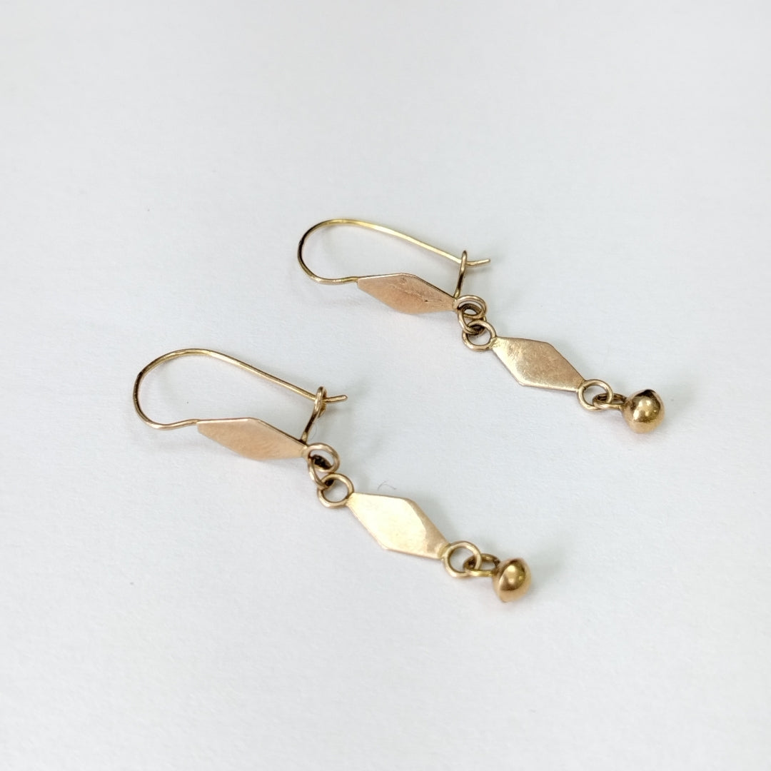 ARETES PAR ORO 8 K 1.2 GRMS (SEMINUEVO)
