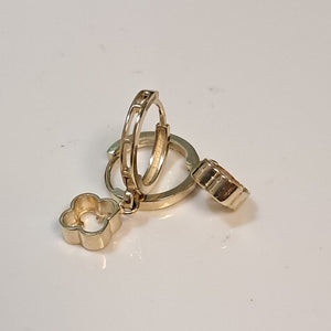 ARETES ARRACADAS CON DIJE 14K 2.4 GR (NUEVO)