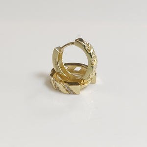 ARETES HUGGIES CON CIRCONIAS 14K 2.3 GR (NUEVO)