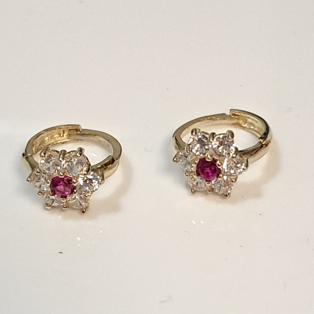 ARETES HUGGIES CON CIRCONIAS Y PIEDRA DE COLOR 14K 1.8 GR (NUEVO)