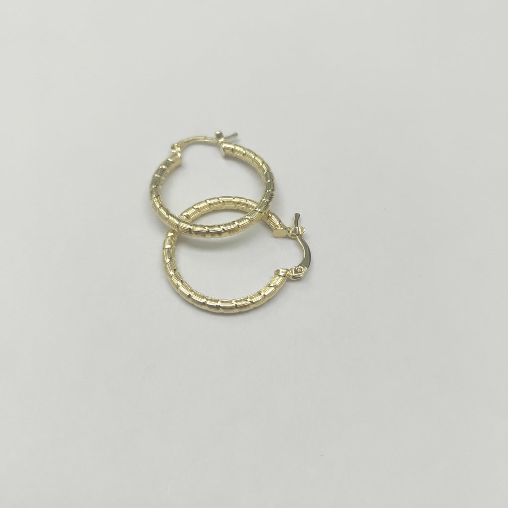 ARETES ARRACADAS LABRADAS 14K 3.3 GR (NUEVO)