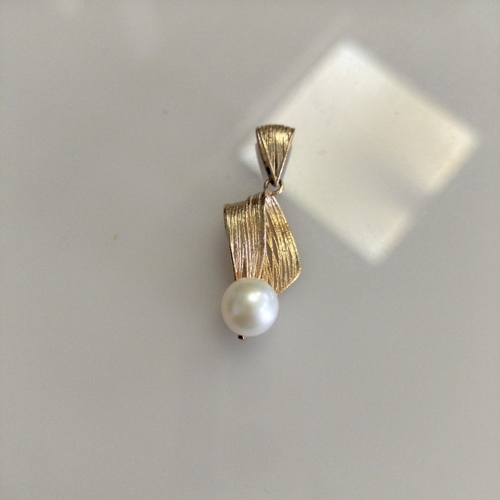 DIJE ORO 14 K 1.9 GRMS (SEMINUEVO)